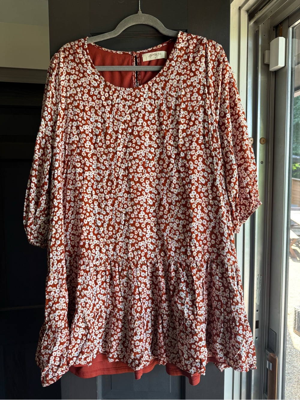 Arula Women's Floral Dress Size A 1X Quarter Sleeves Short Mini Burgandy Red